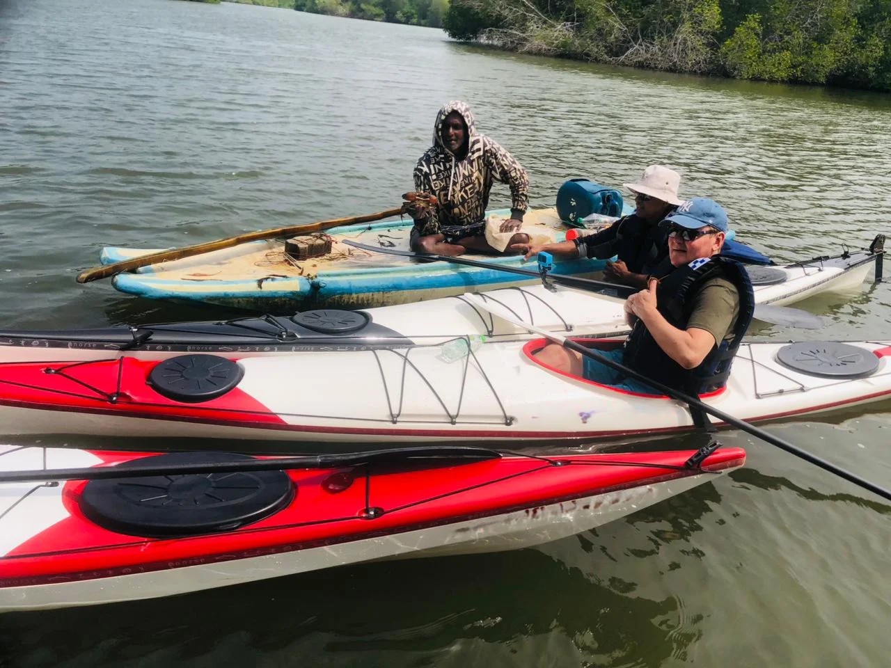 Kayak experience in tropical nature