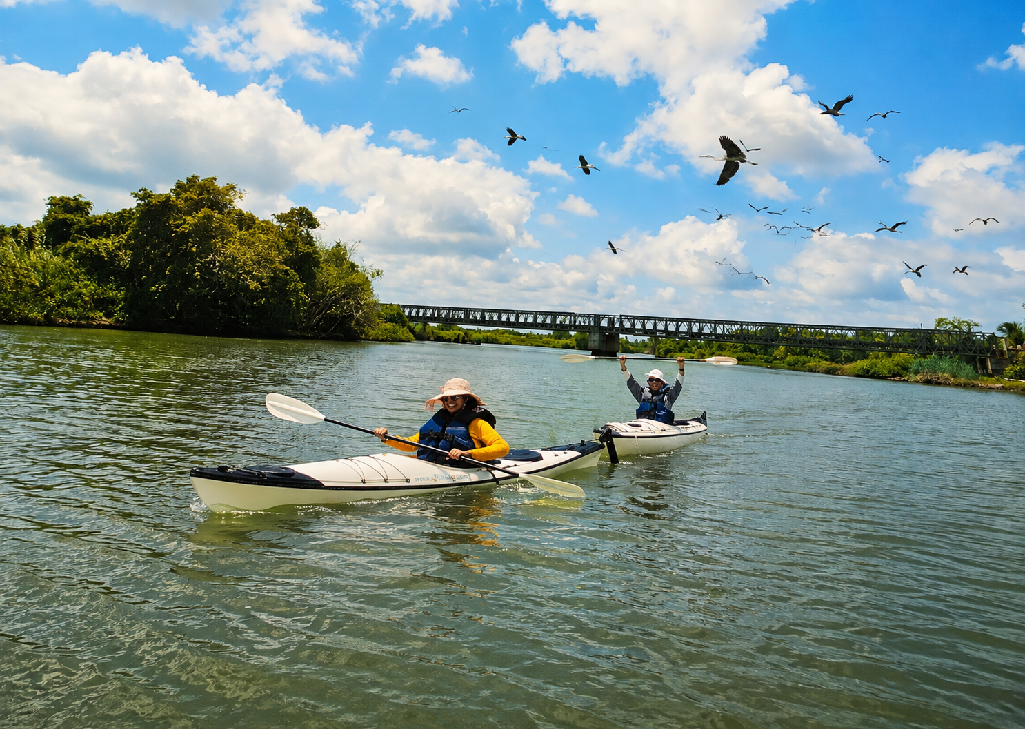 Kayaking through the natural waterways of Thoduwawa